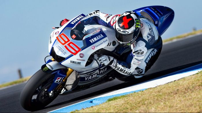 Jorge Lorenzo. Γκρίνιαζε στη Sepang για τα ελαστικά της Bridgestone, ενώ στο Phi Jorge Lorenzo. Γκρίνιαζε στη Sepang για τα ελαστικά της Bridgestone, ενώ στο Phillip Island... όλα μέλι-γάλα, και με ταχύτερο χρόνο!